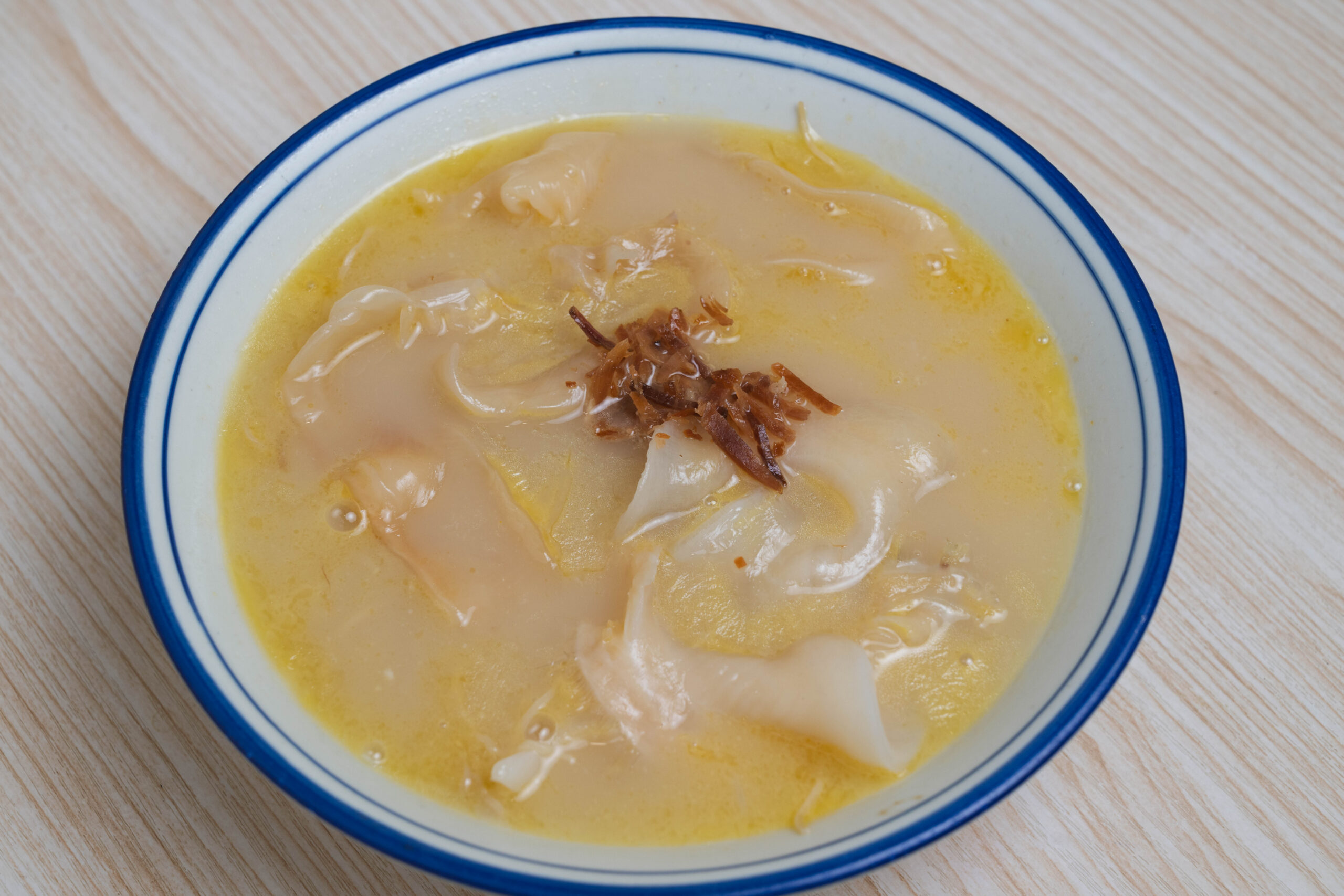 花膠雞湯米粉