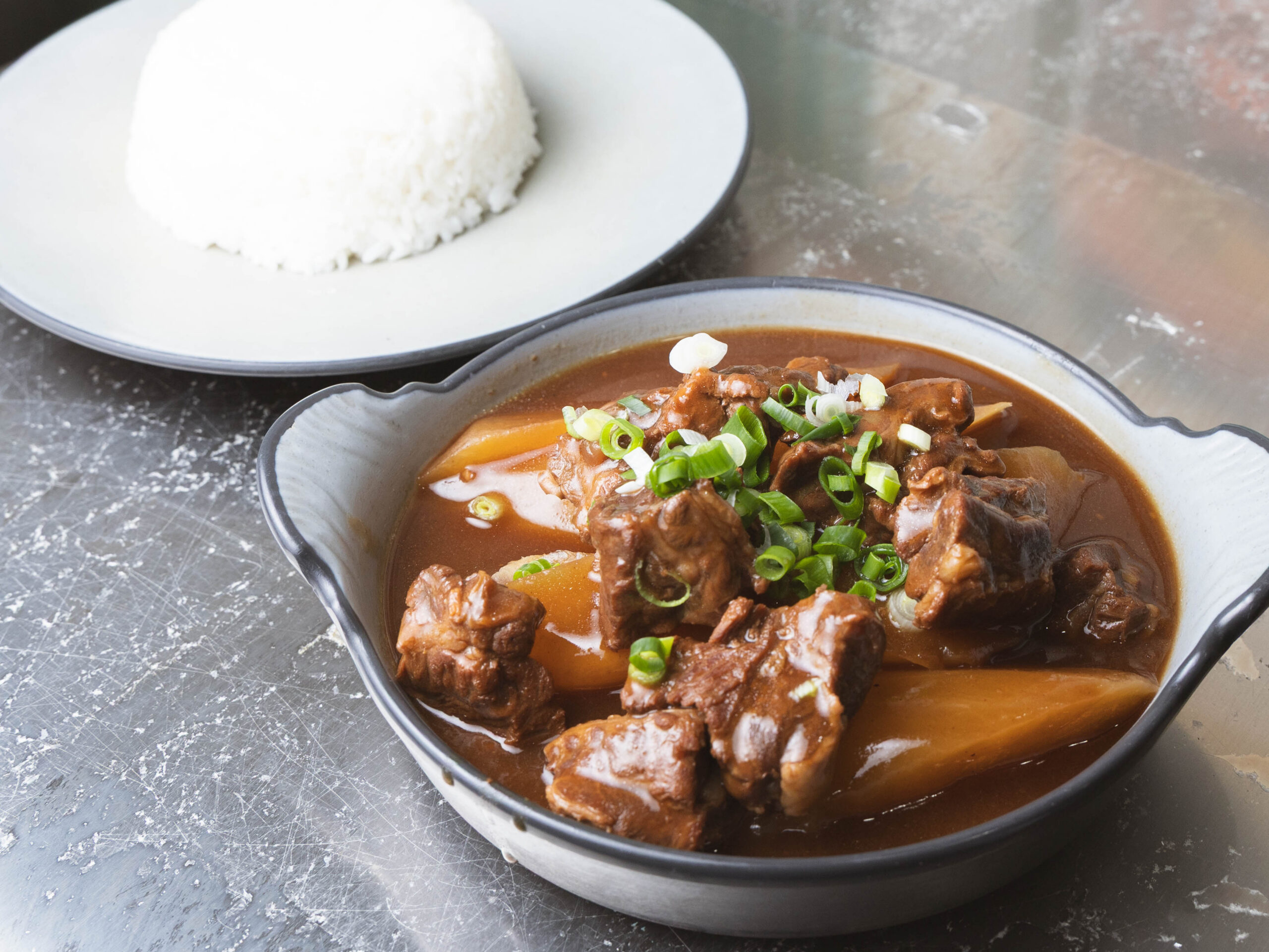 香滑牛邊腩飯