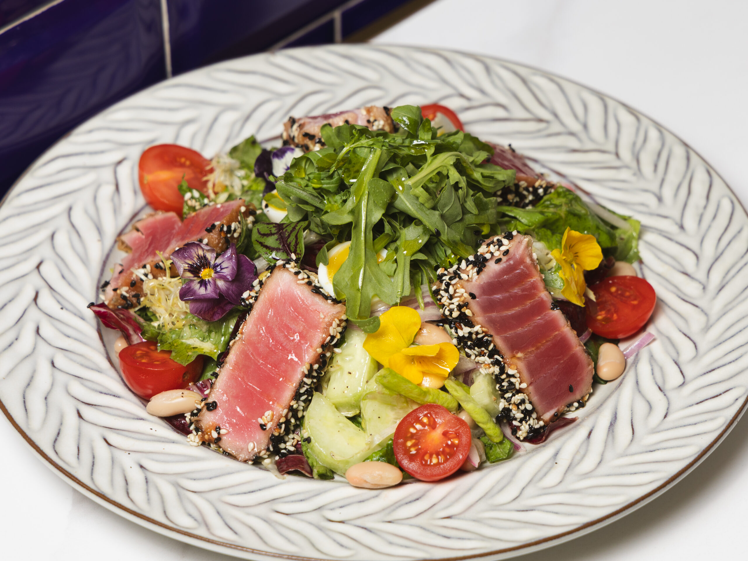 SEARED TUNA SALAD