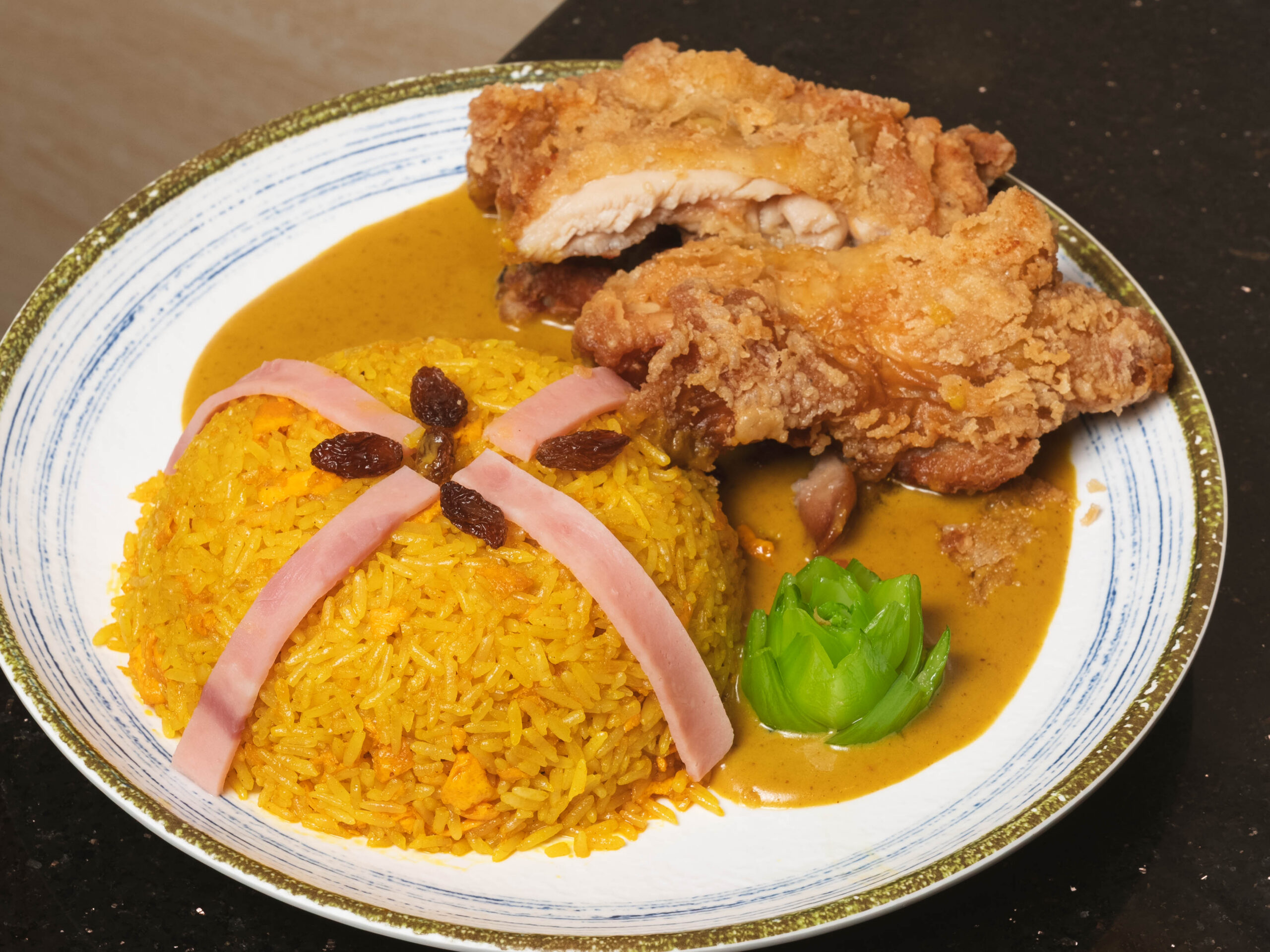 嚤囉雞飯