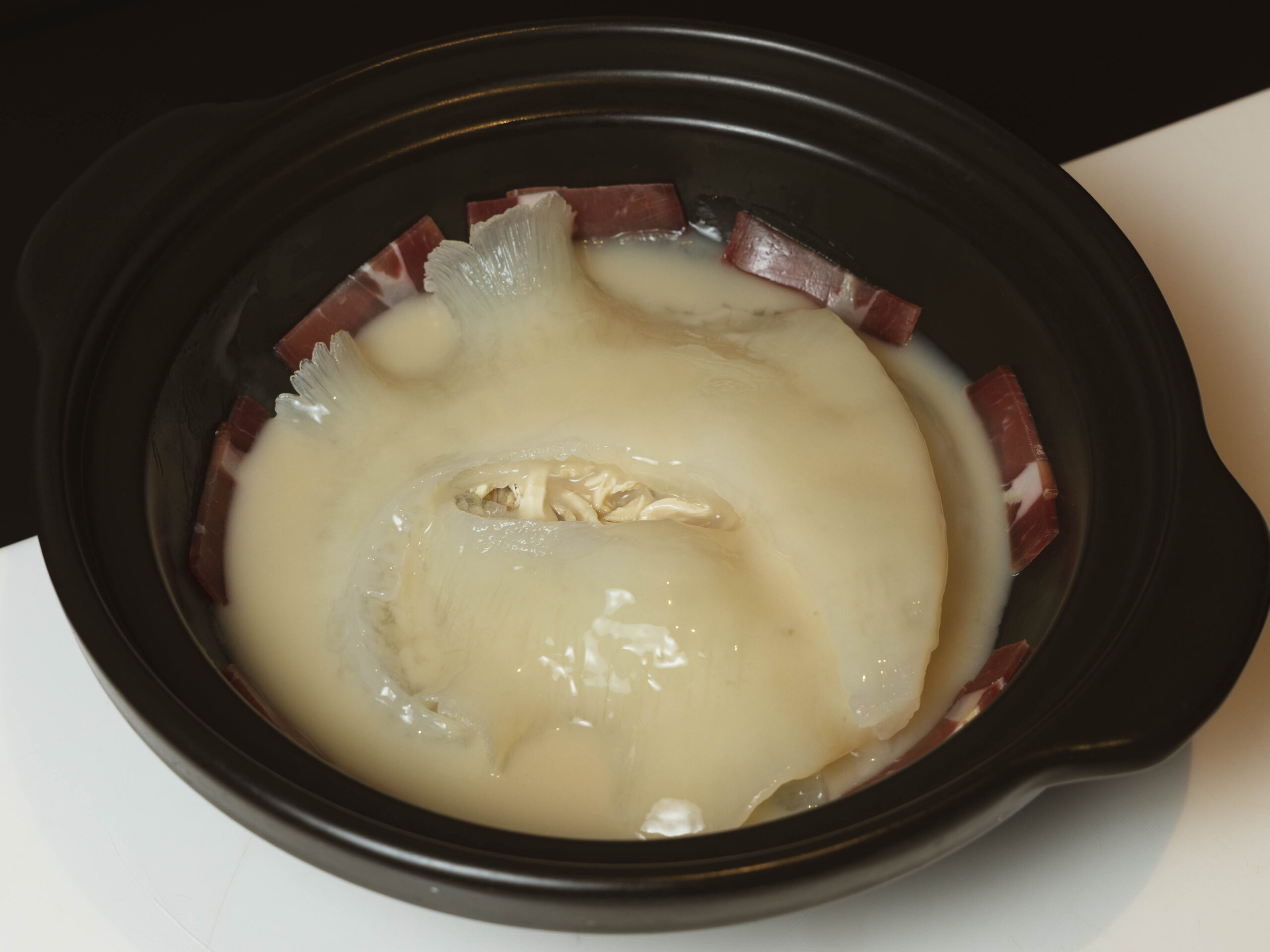 金鈎雞煲翅