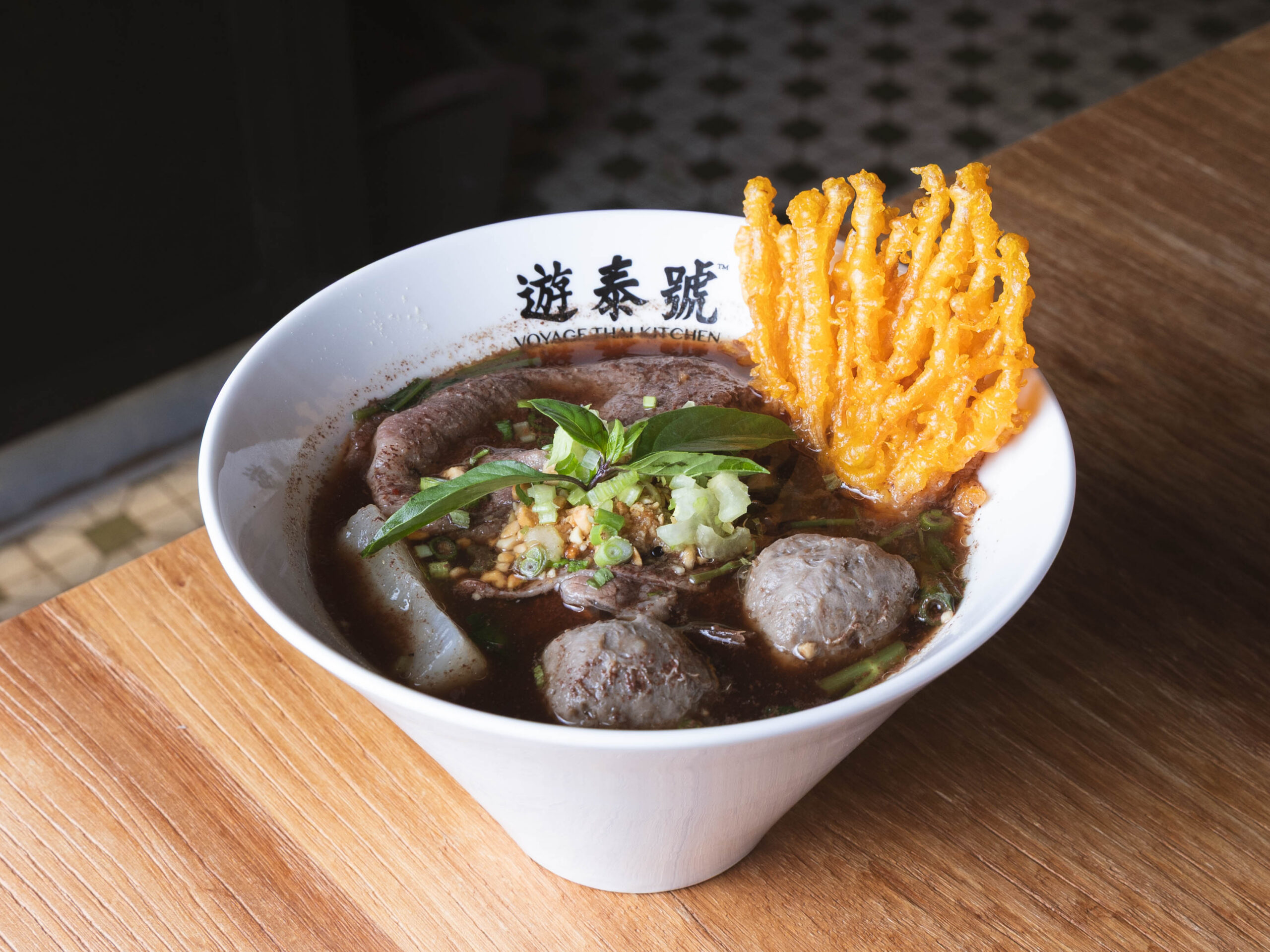 招牌安格斯牛肉船麵