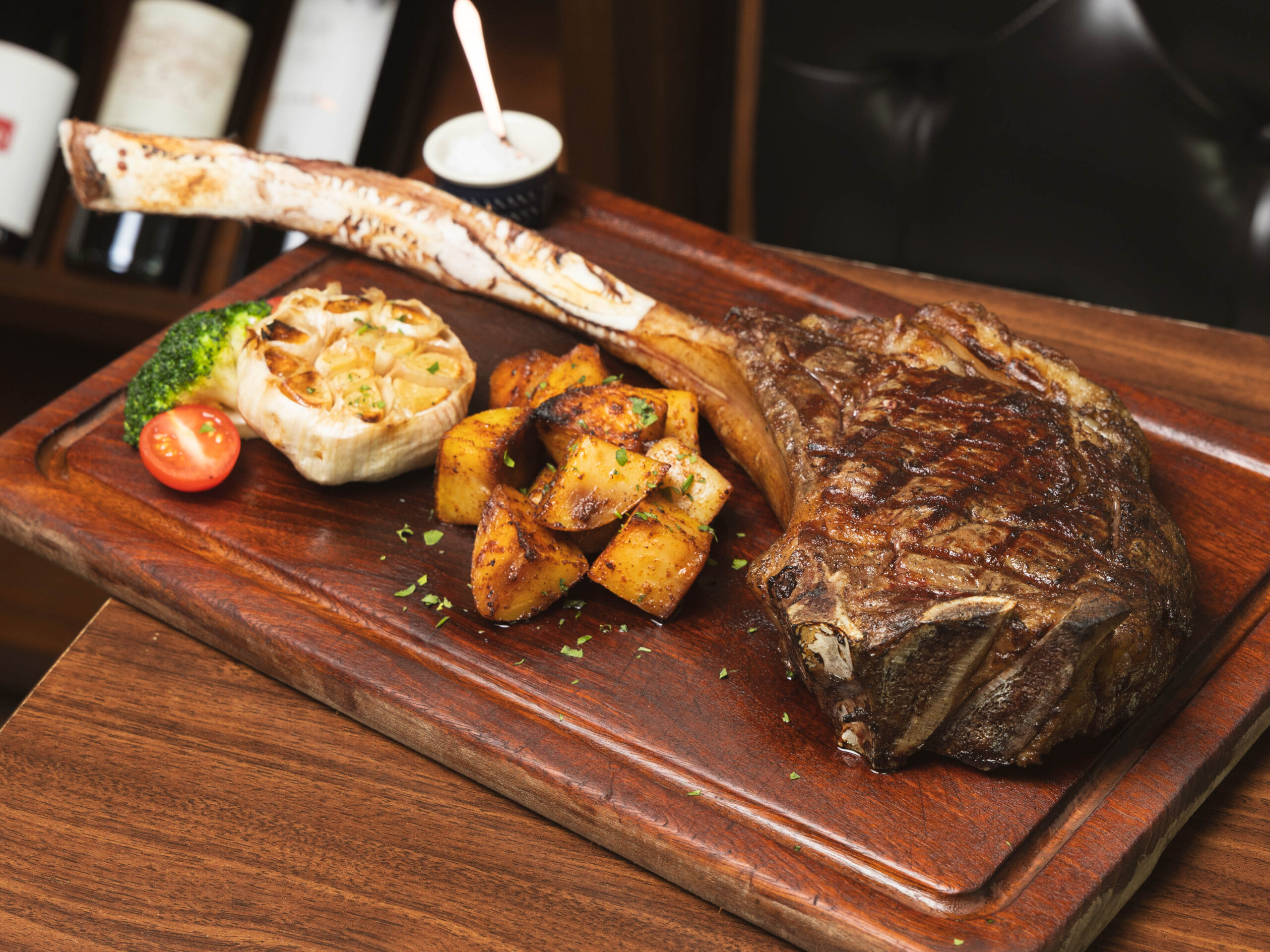 Grilled Tomahawk